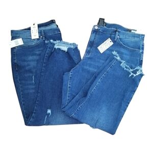 2 Jeans Nanette Lepore Blue Ankle Cropped Jeans with Distressed Details 2For 50$